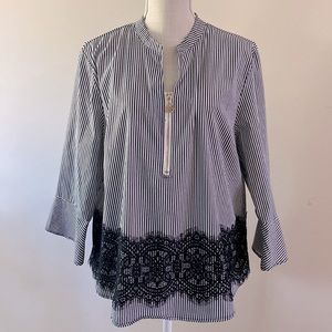 Anne Klein women’s black white striped with black lace low front V neck sz XL